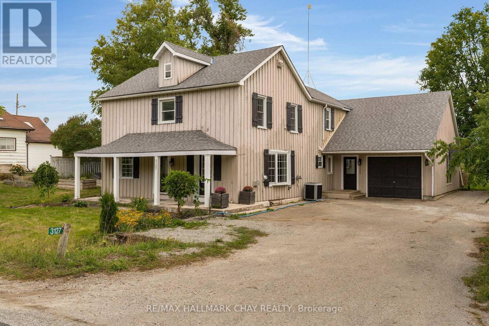 3127 Penetanguishene Rd, Oro-Medonte, ON L4M 4Y8