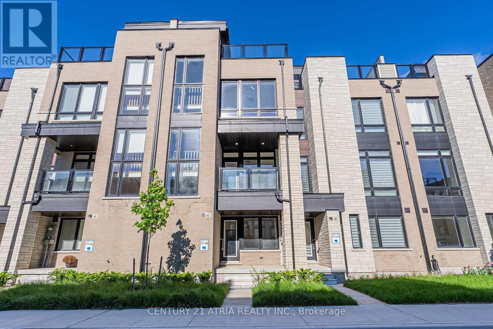 42 Ingersoll Ln, Richmond Hill, ON L4E 1G9