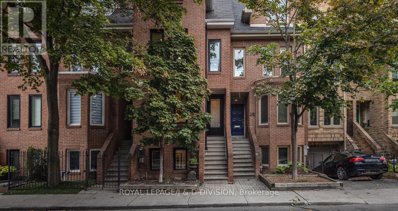 28 Alcorn Ave, Toronto, ON M4V 1E4