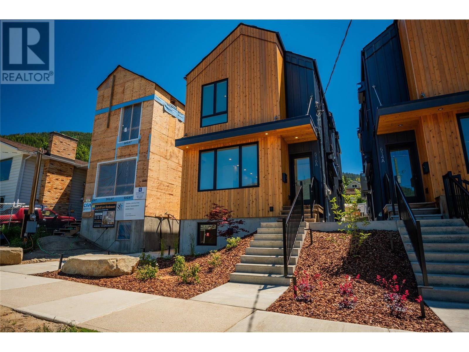 518 Robson Street Unit A, Nelson, BC V1L 5A7