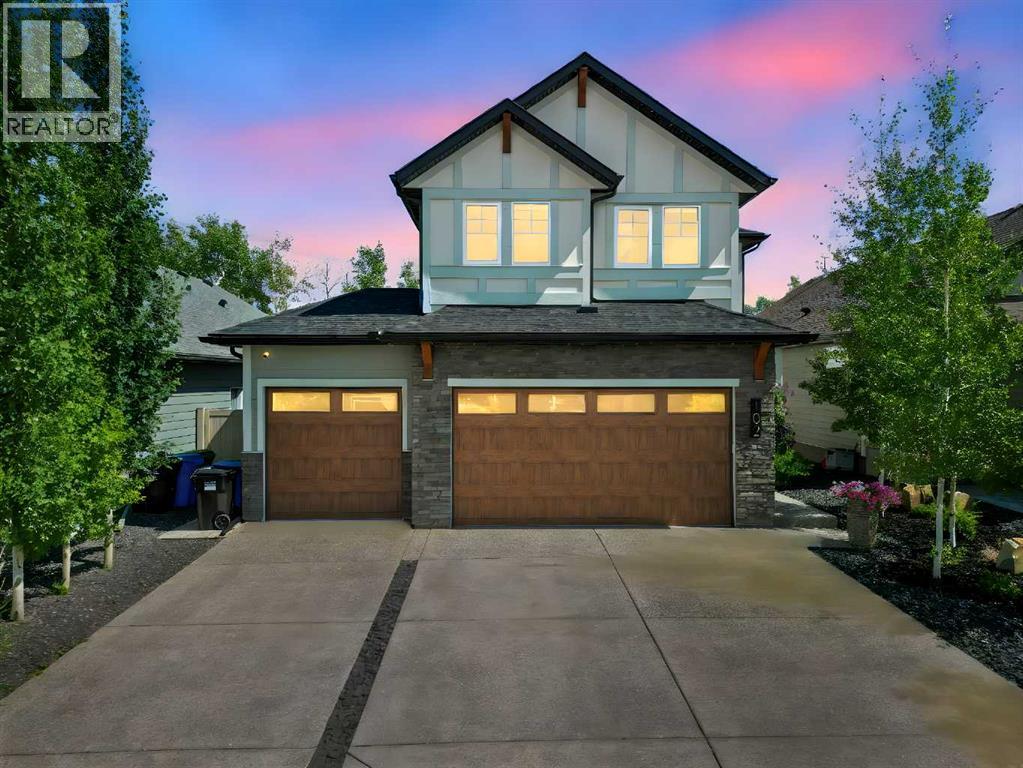 102 Legacy Woods Cir SE, Calgary, AB T2X 4M3
