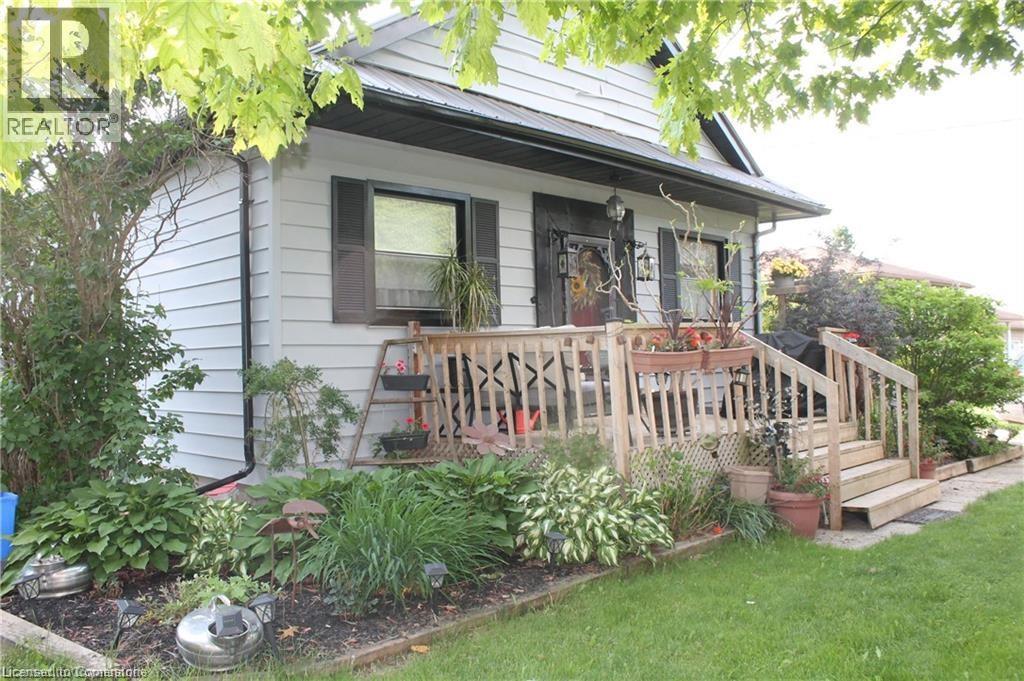 7994 Wellington 12 Rd, Mapleton, ON N0G 1A0