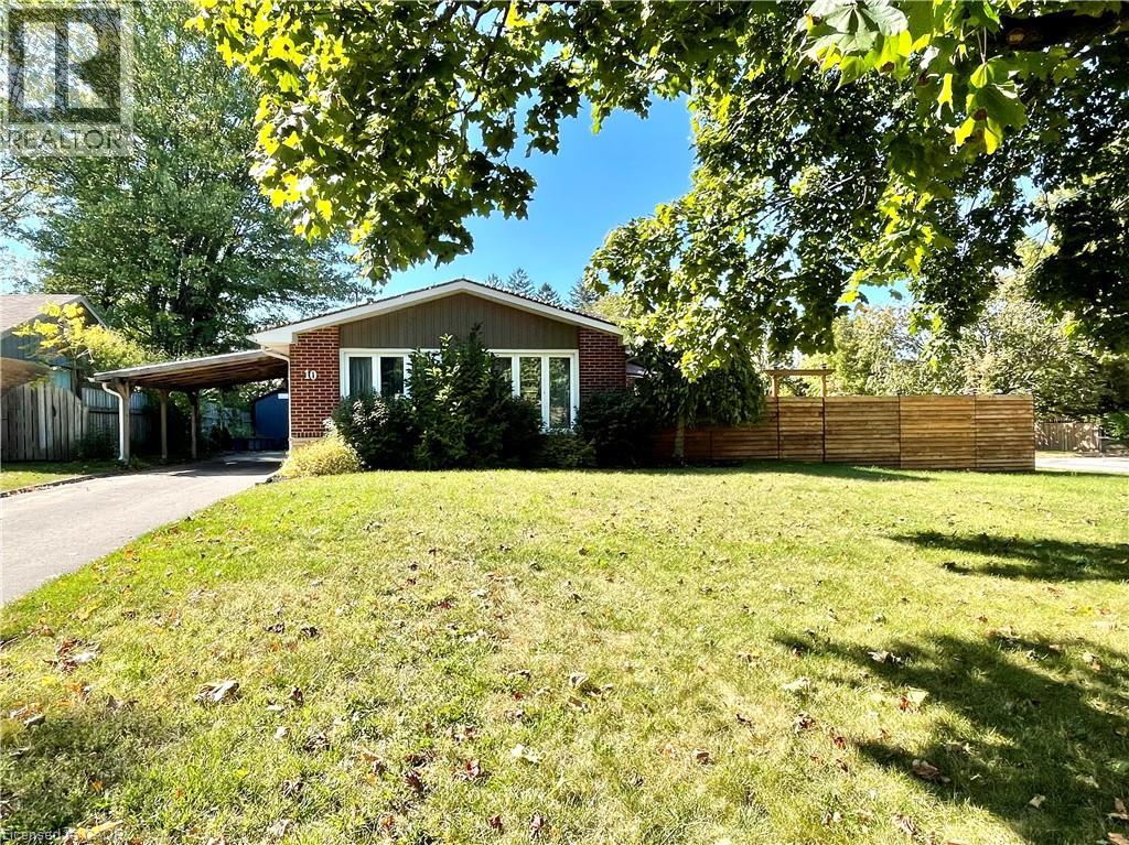 10 Beckett Blvd, Norfolk County, ON N3Y 4C6