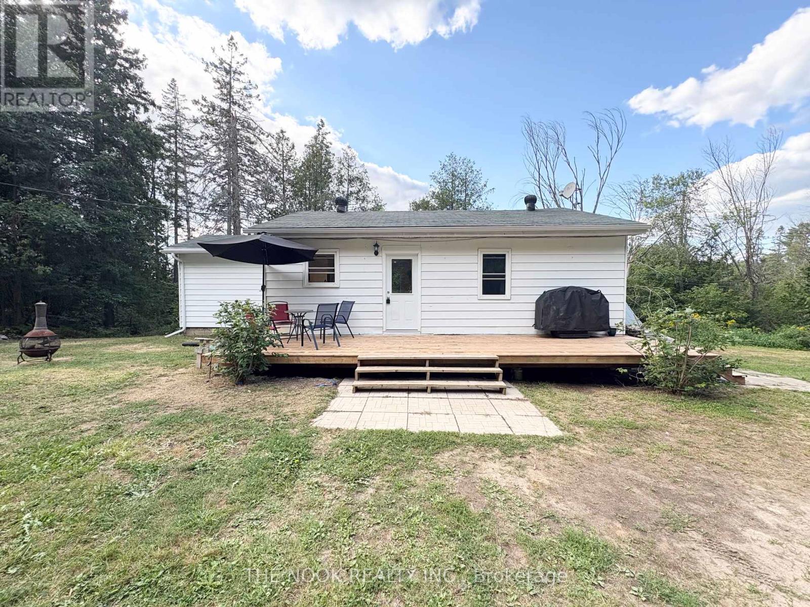 7598 Rd 509 Rd, North Frontenac, ON K0H 2M0