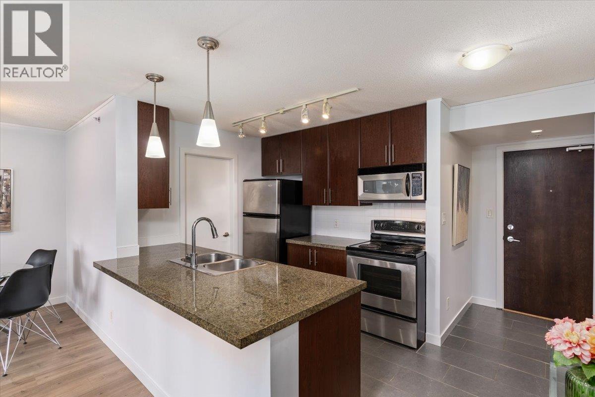 58 Keefer Place Unit 1805, Vancouver, BC V6B 0B8