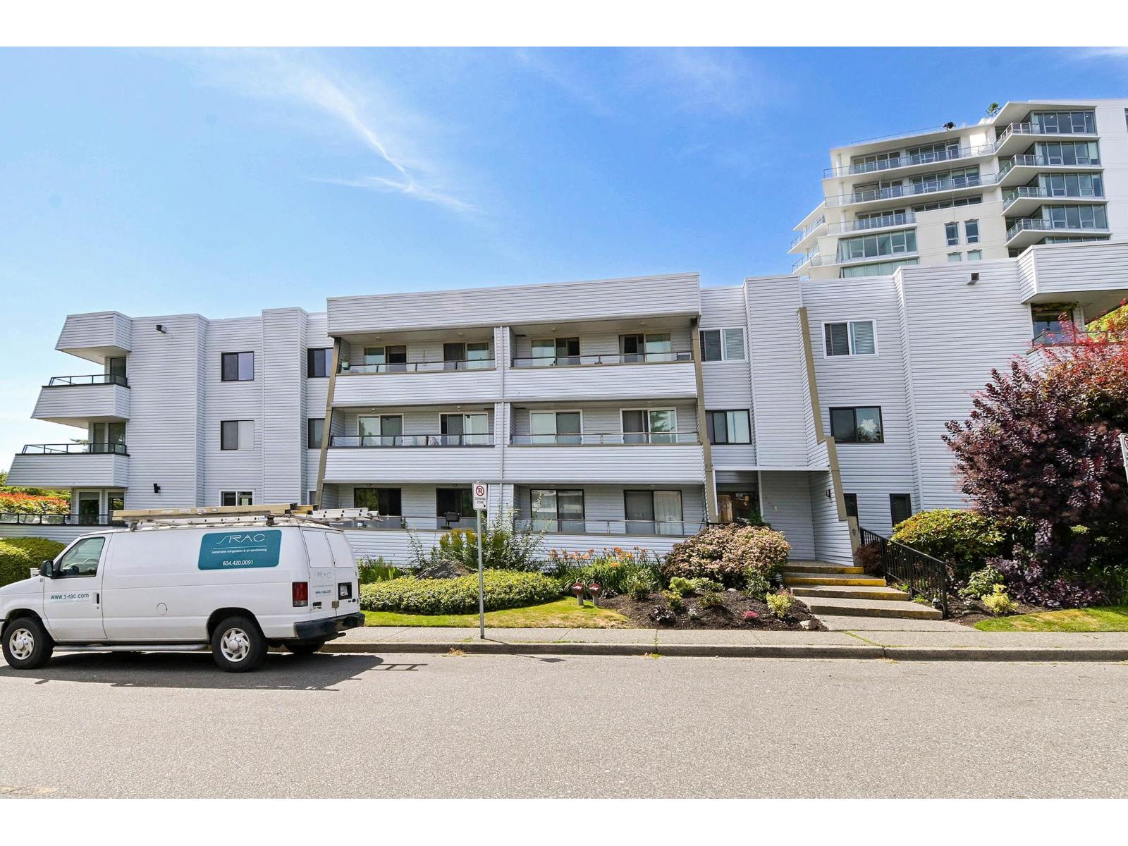 1341 George Street #303, White Rock, BC V4B 4A1