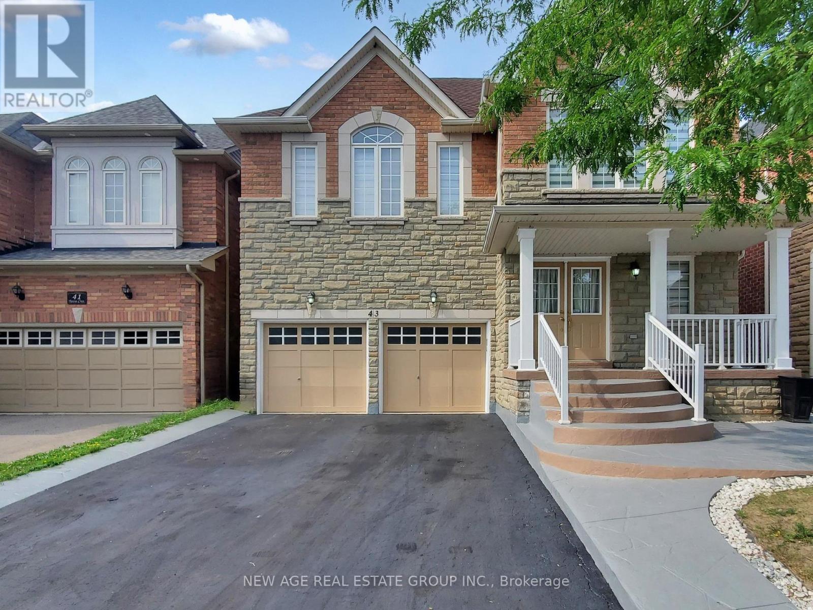 43 Tatra Cres, Brampton, ON L6Y 0K5