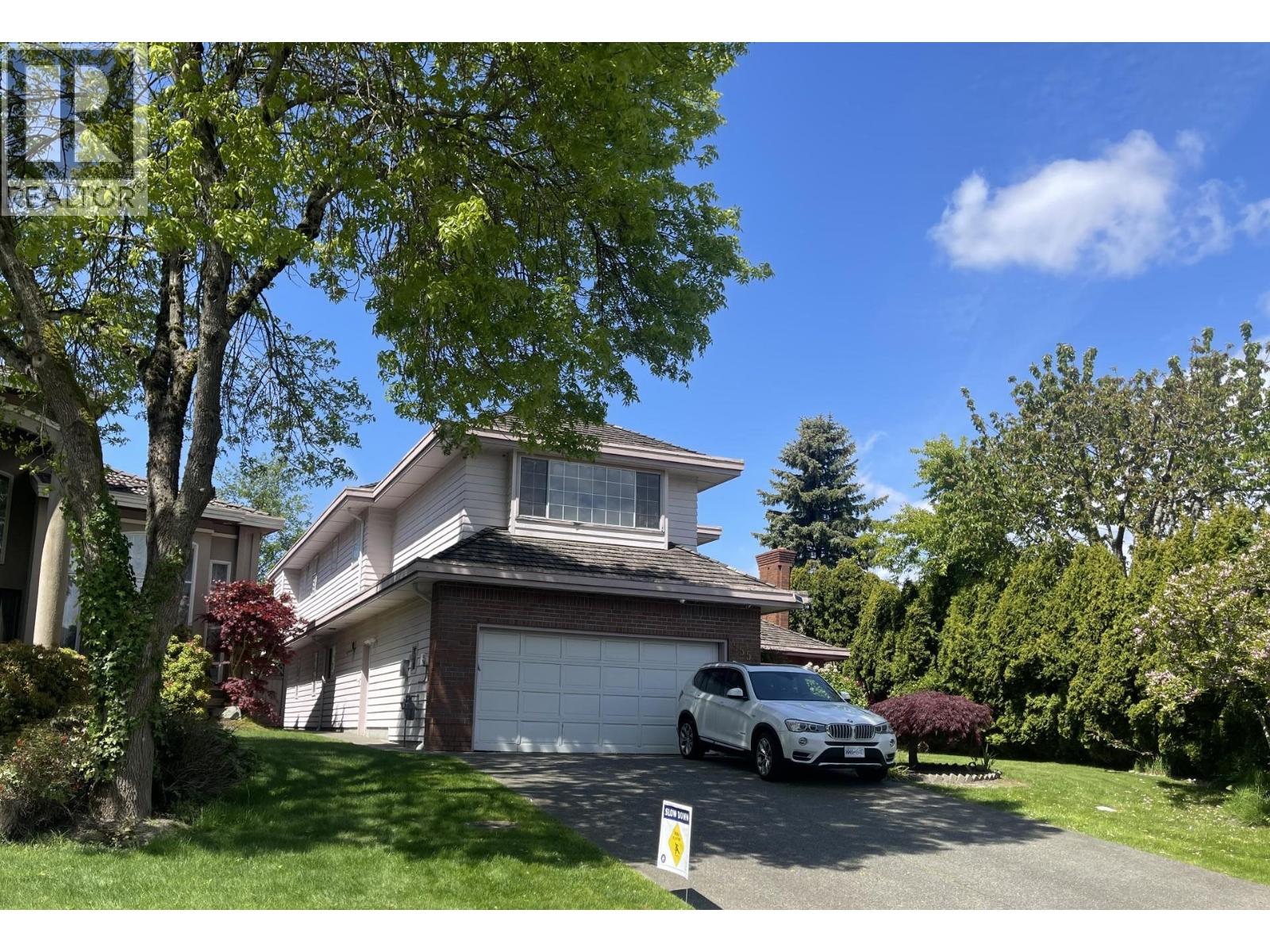 5553 Hankin Dr, Richmond, BC V7C 5N2