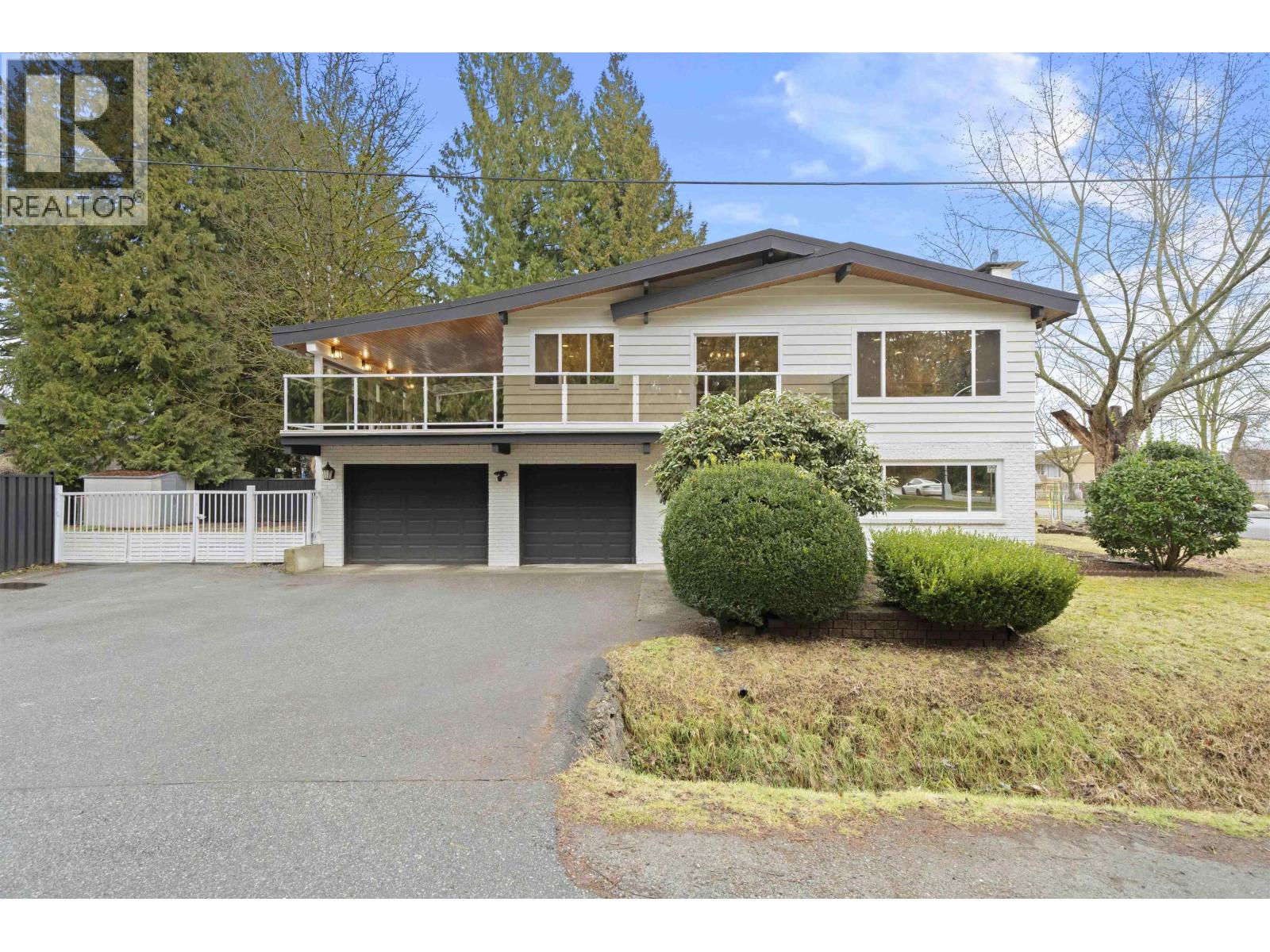 1842 Brown St, Port Coquitlam, BC V3C 2N3