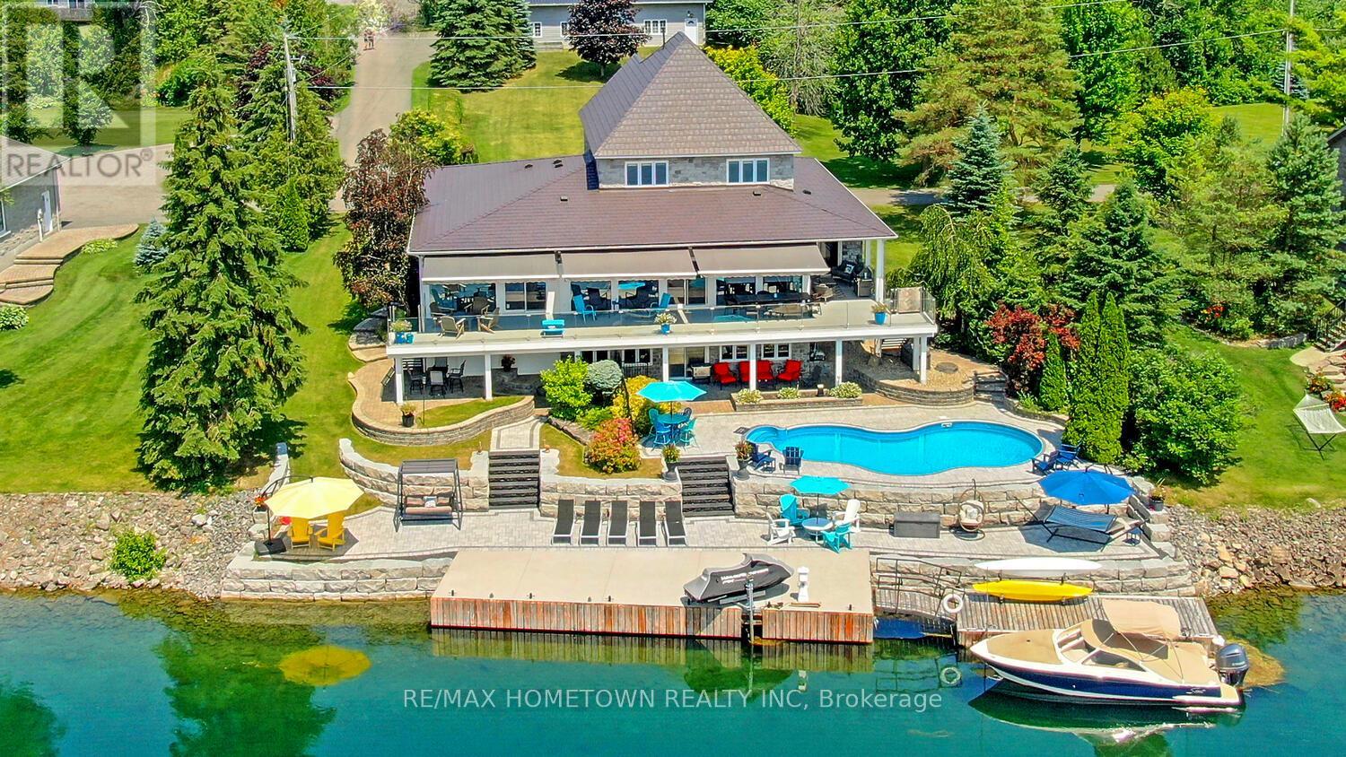 201 Empire Hanna Rd E, Edwardsburgh/Cardinal, ON K0E 1E0