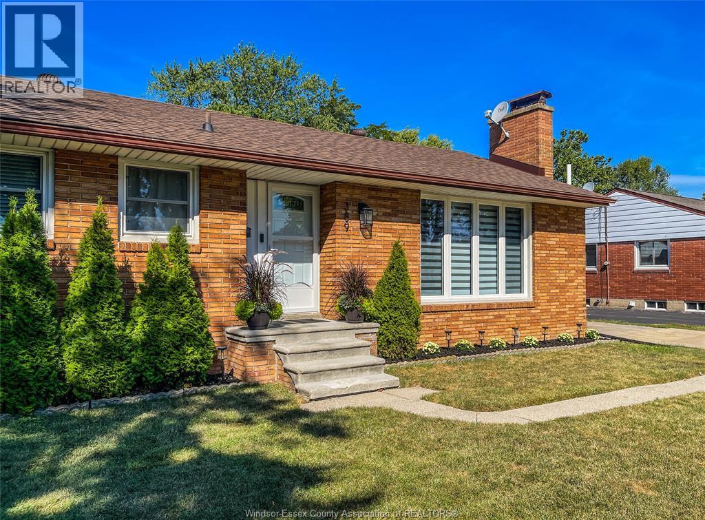 389 Grace, Tecumseh, ON N8N 2G6