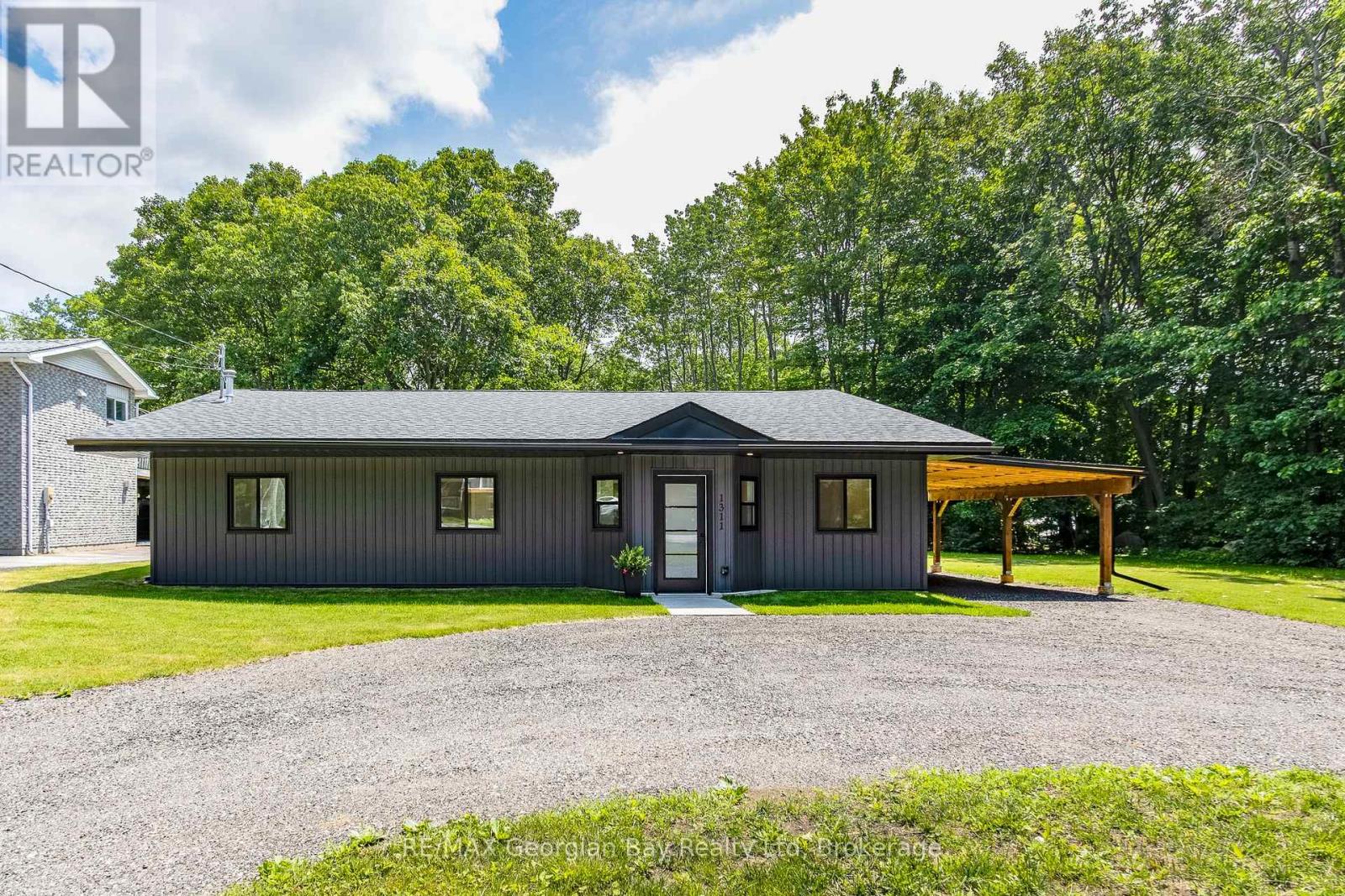 1311 Everton Rd, Midland, ON L4R 5J5