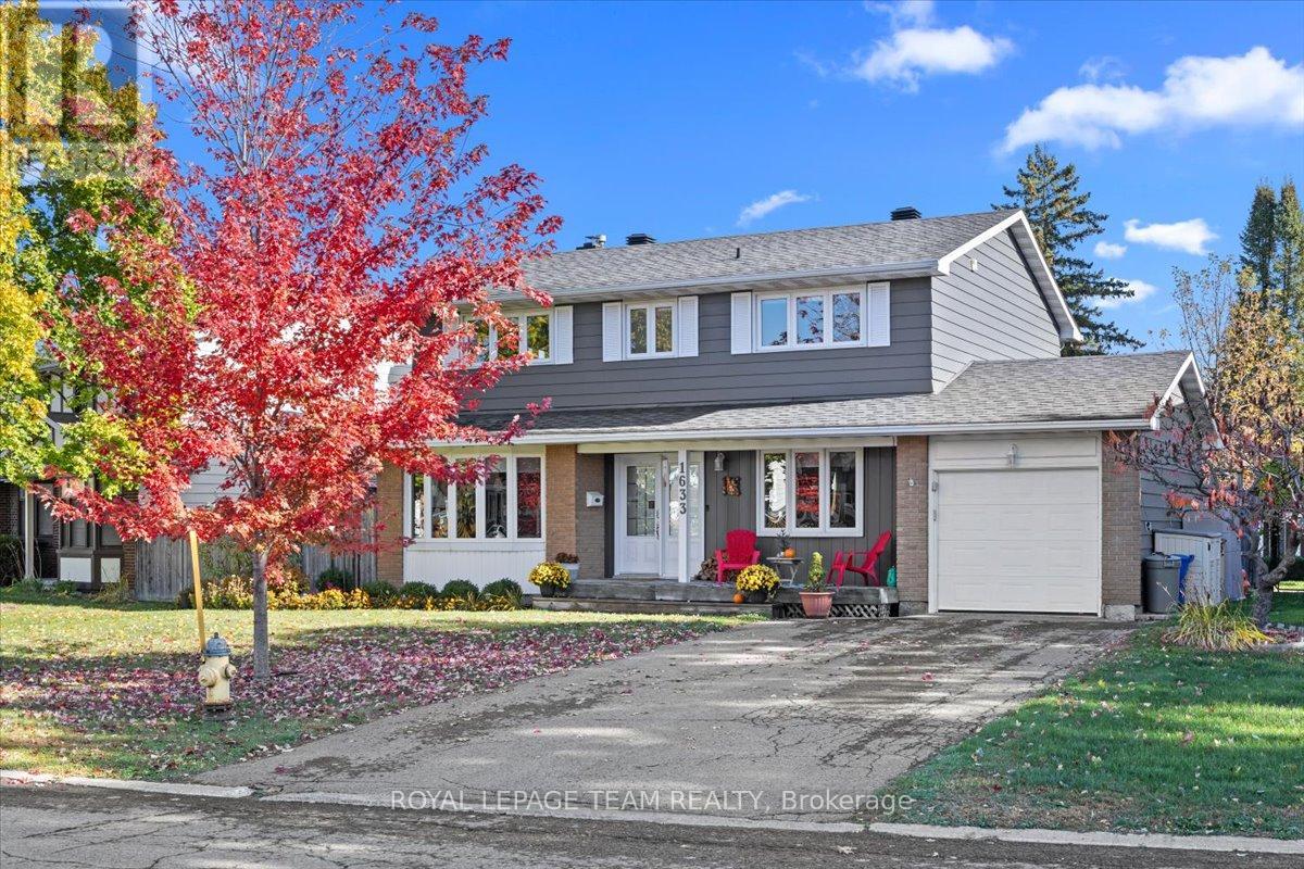 1633 Grey Nuns Dr, Ottawa, ON K1C 1T8