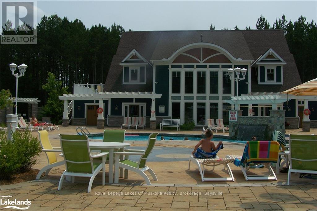 1020 Birch Glen Rd, Lake of Bays, ON P0B 1A0