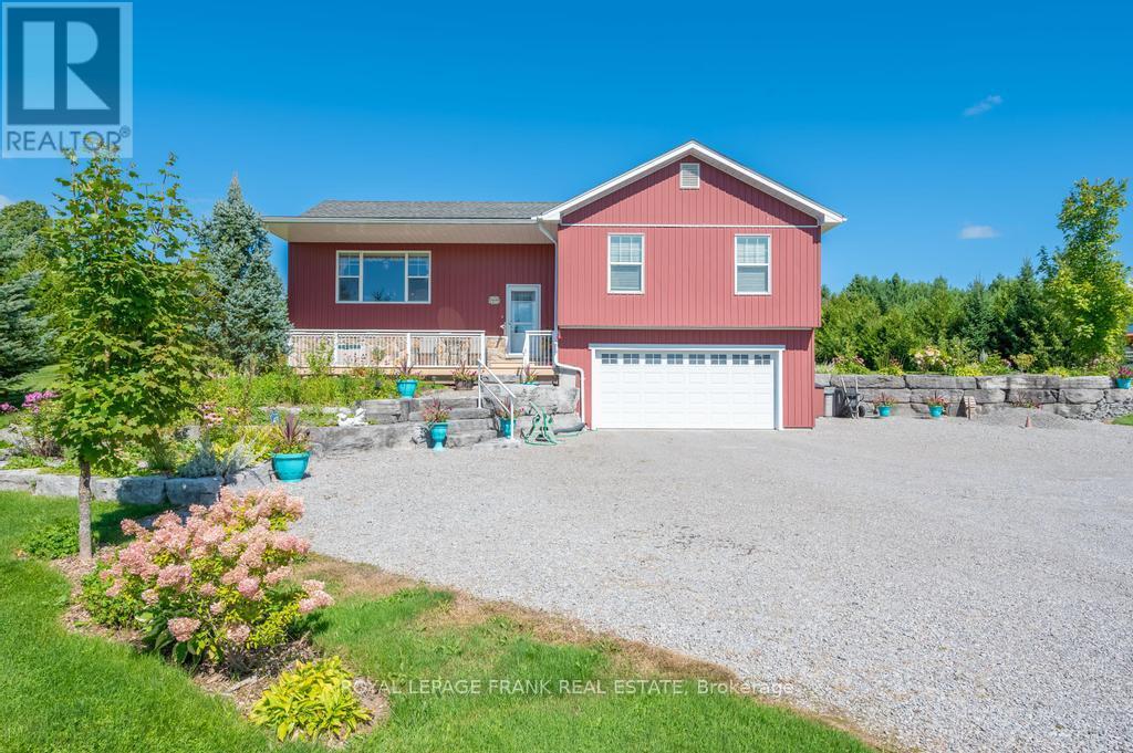 406 Lakehurst Circle Rd, Trent Lakes, ON K0L 1J0
