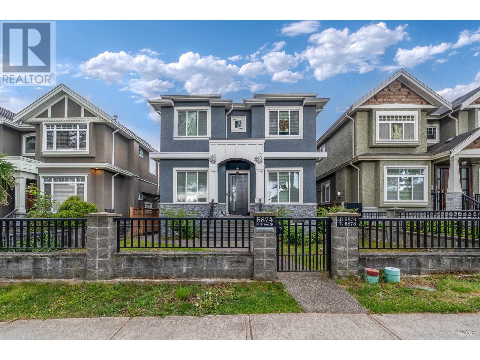 5874 Battison St, Vancouver, BC V5R 4M8