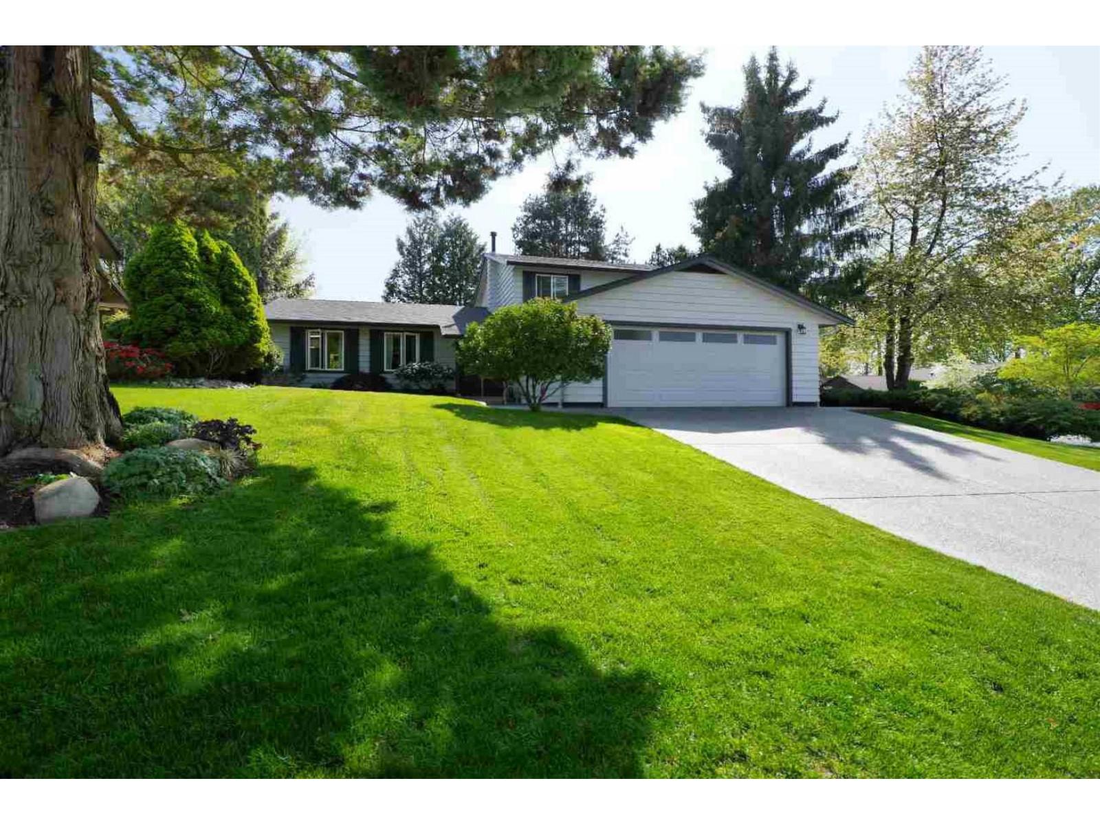 10986 Westridge Pl, Delta, BC V4E 2N5
