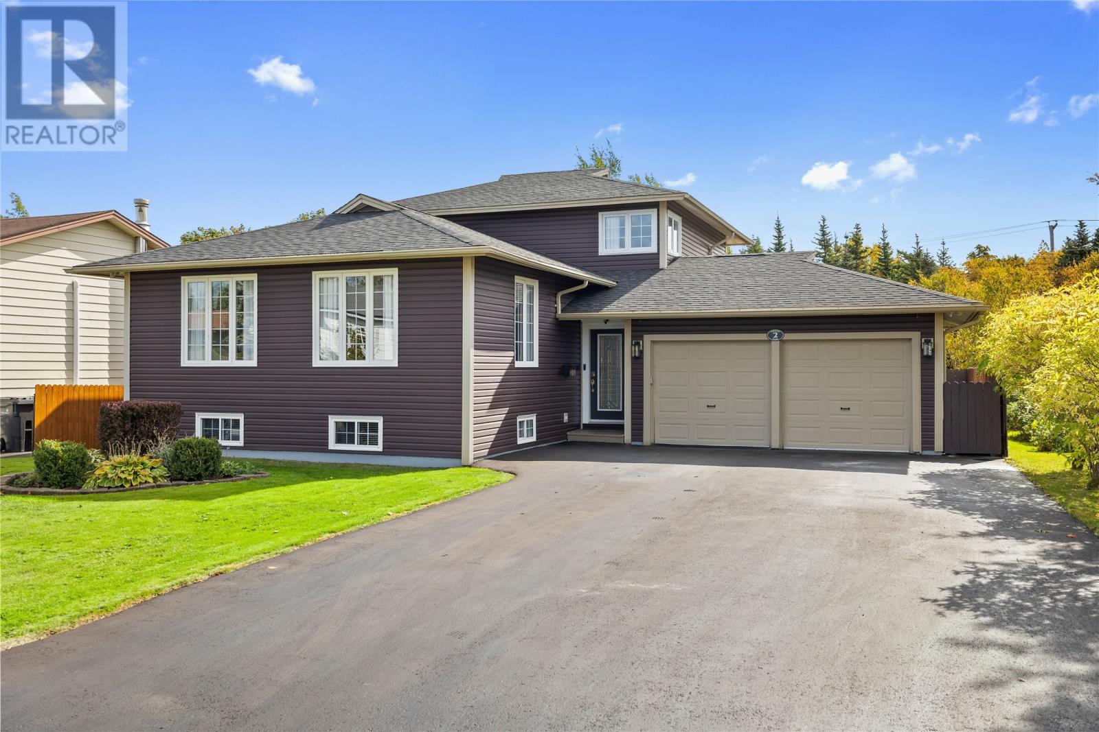 2 Crocker Pl, Mount Pearl, NL A1N 3A6