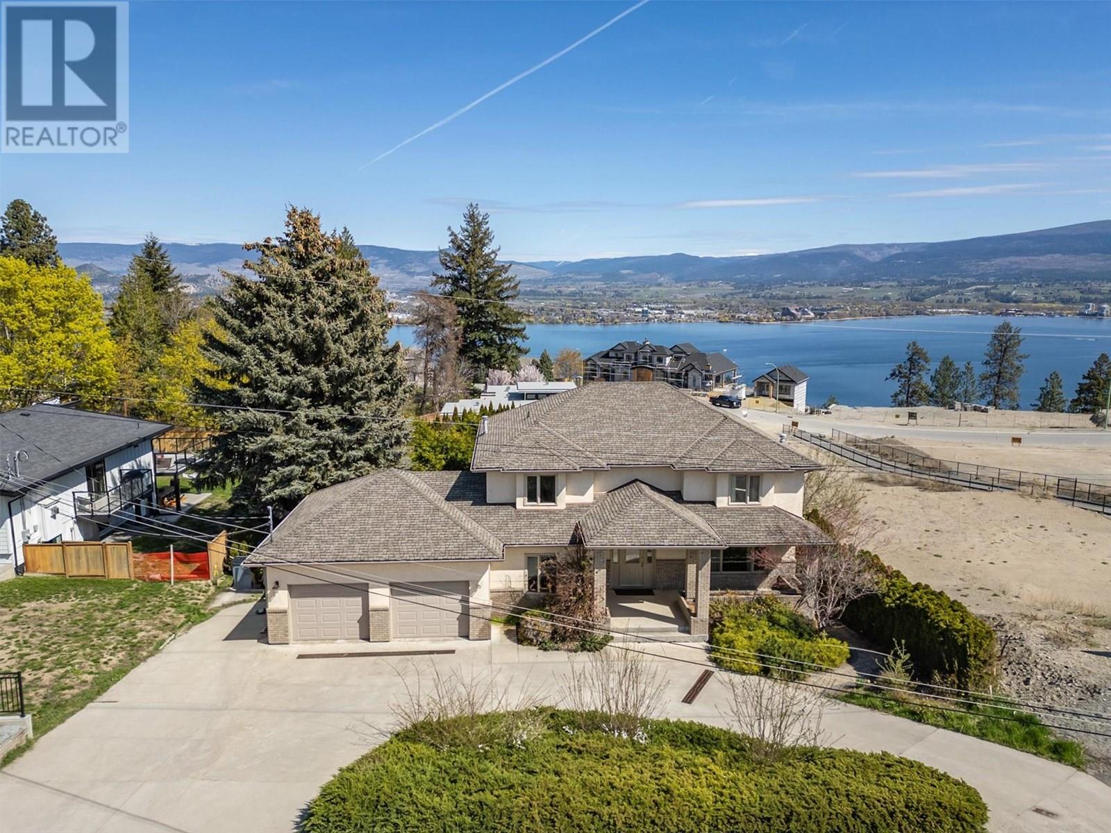 2341 Thacker Dr, West Kelowna, BC V1Z 1V6