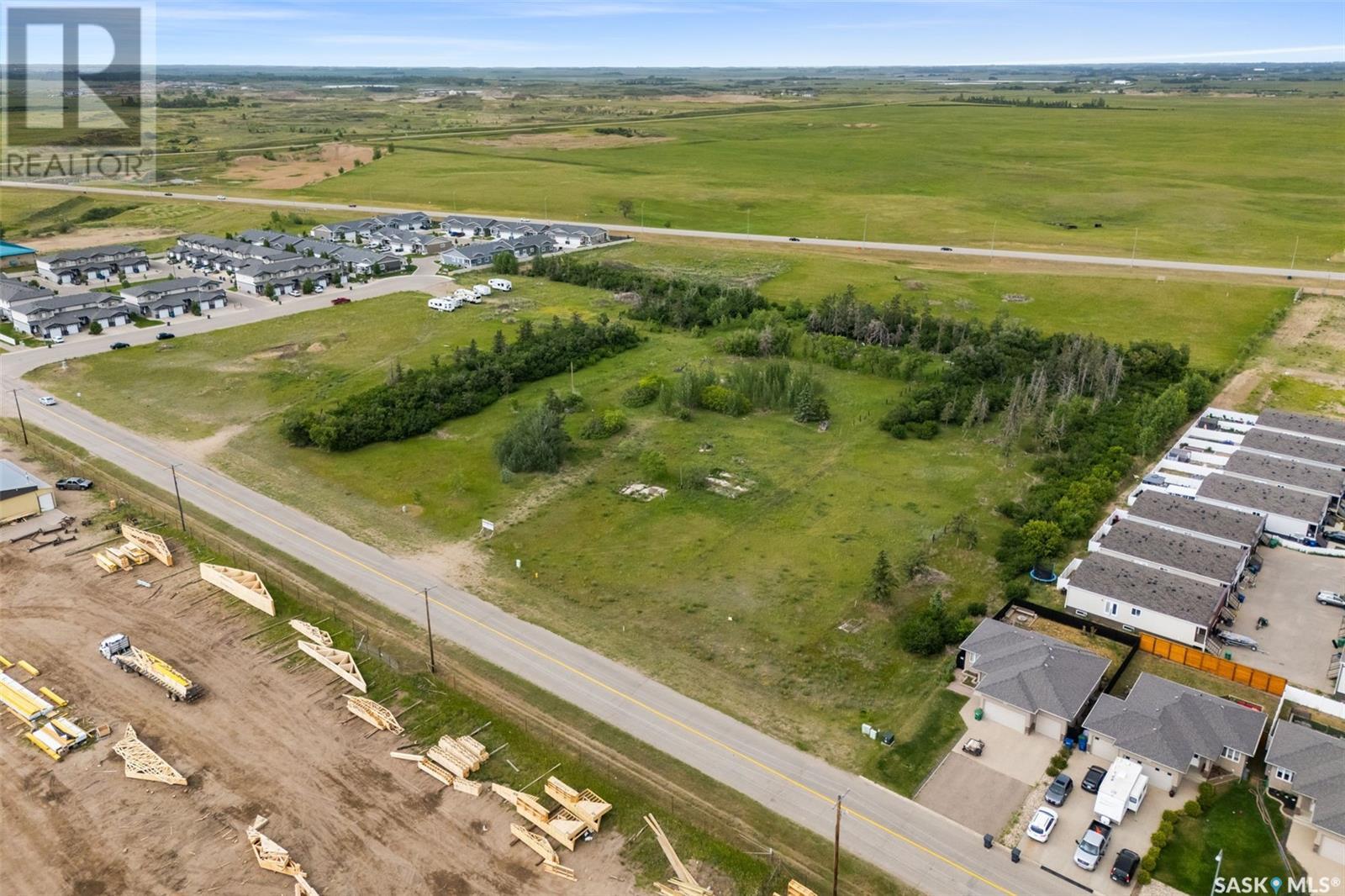 6 Savanna Cres, Pilot Butte, SK S0G 3Z0