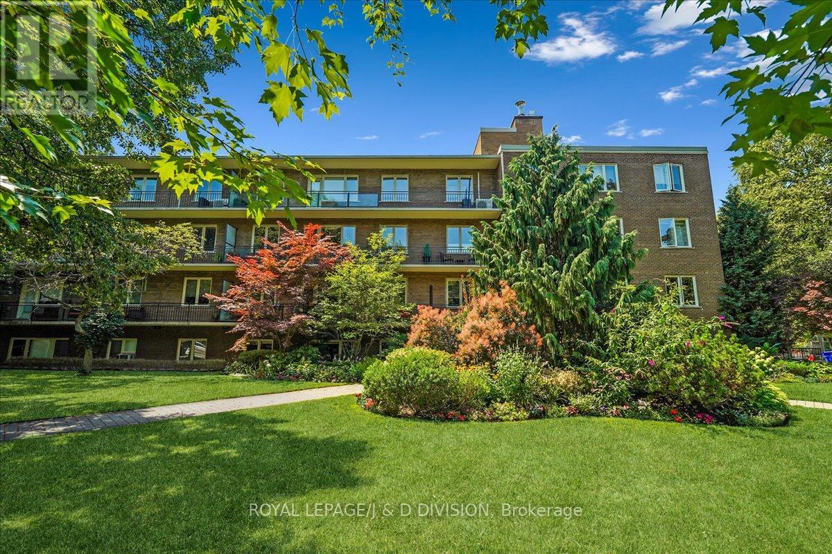 203 149 South Dr, Toronto, ON M4W 1S3
