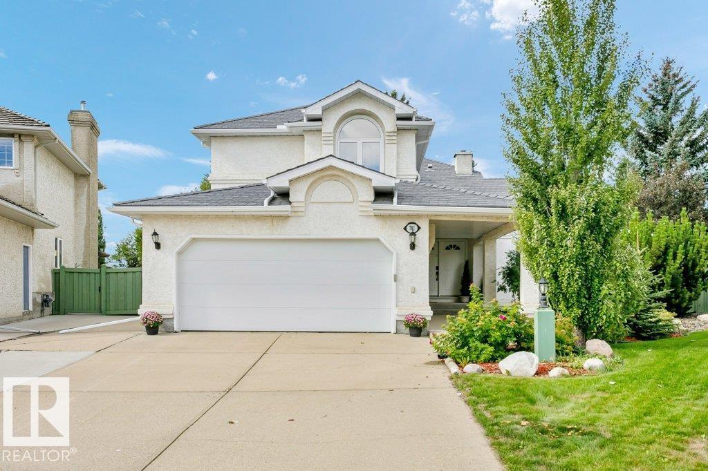 781 Wells Wd NW, Edmonton, AB T6M 2J8