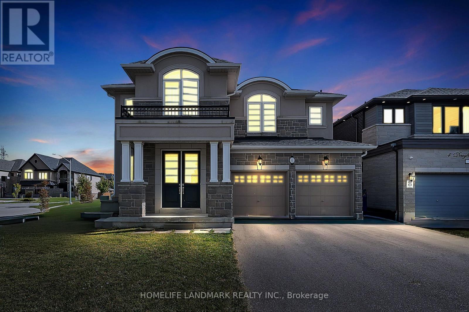 8 Dougherty Ct, Hamilton, ON L9K 0H7
