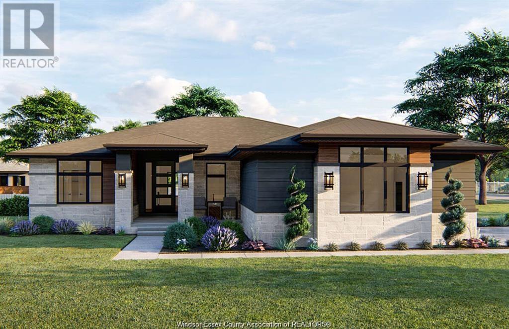 51 Sunningdale Drive, Leamington, ON N8H 0C4
