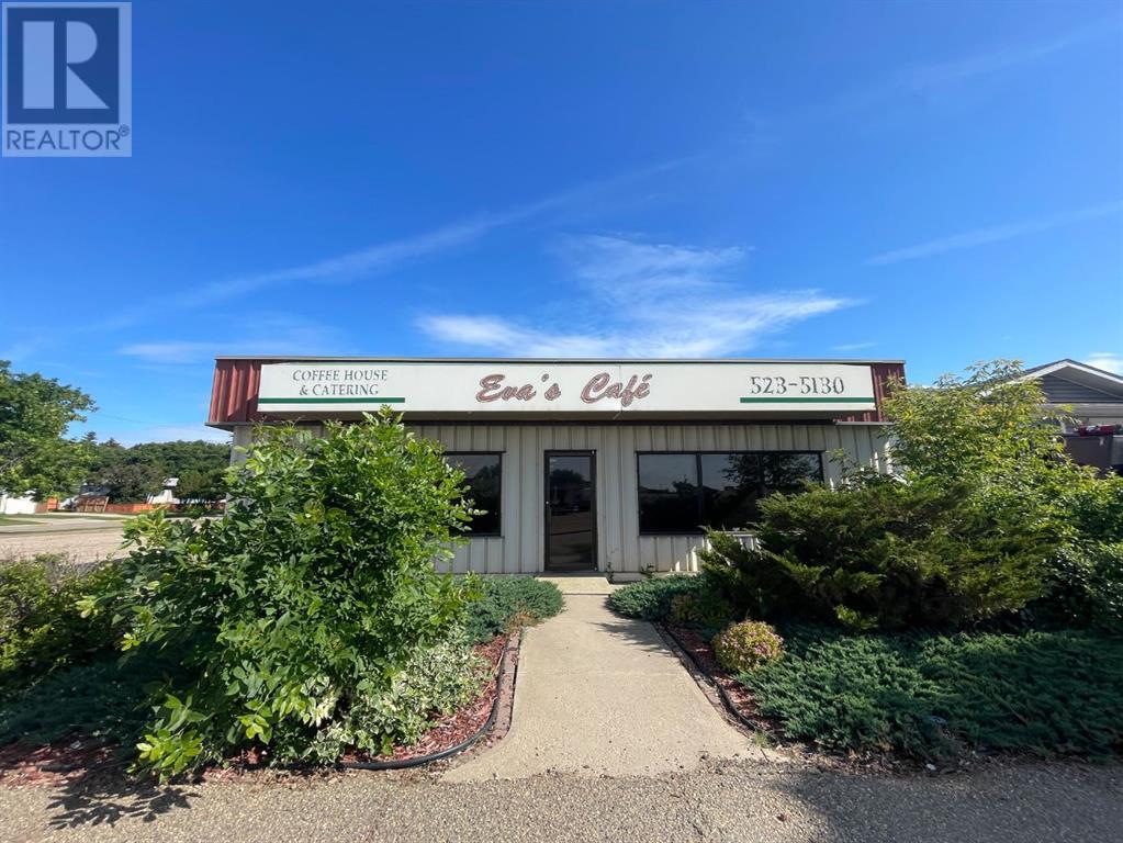 4952 54 Avenue, High Prairie, AB T0G 1E0