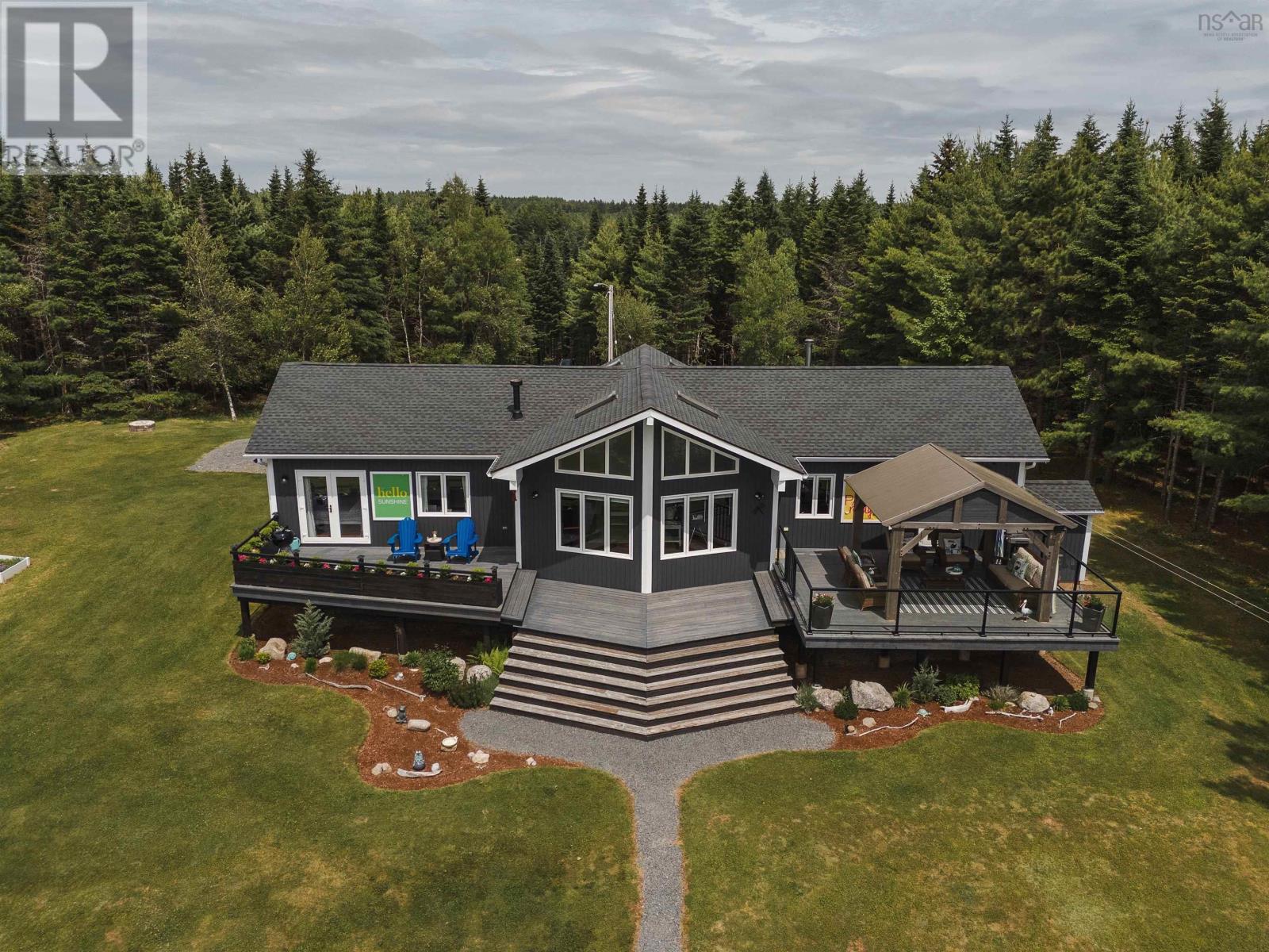 193 Red Tail Dr, Newburne, NS B0J 2E0