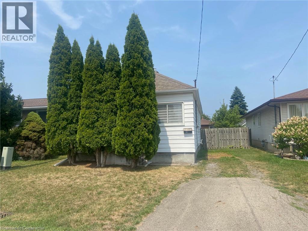 26 Kent St, St. Catharines, ON L2S 1H2