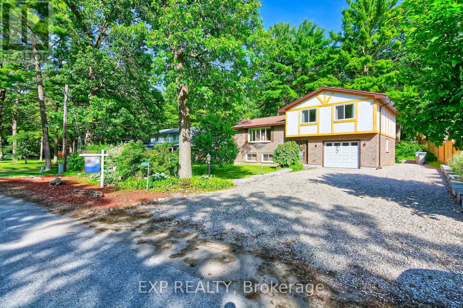 9995 Port Franks Estates Dr, Lambton Shores, ON N0M 2L0