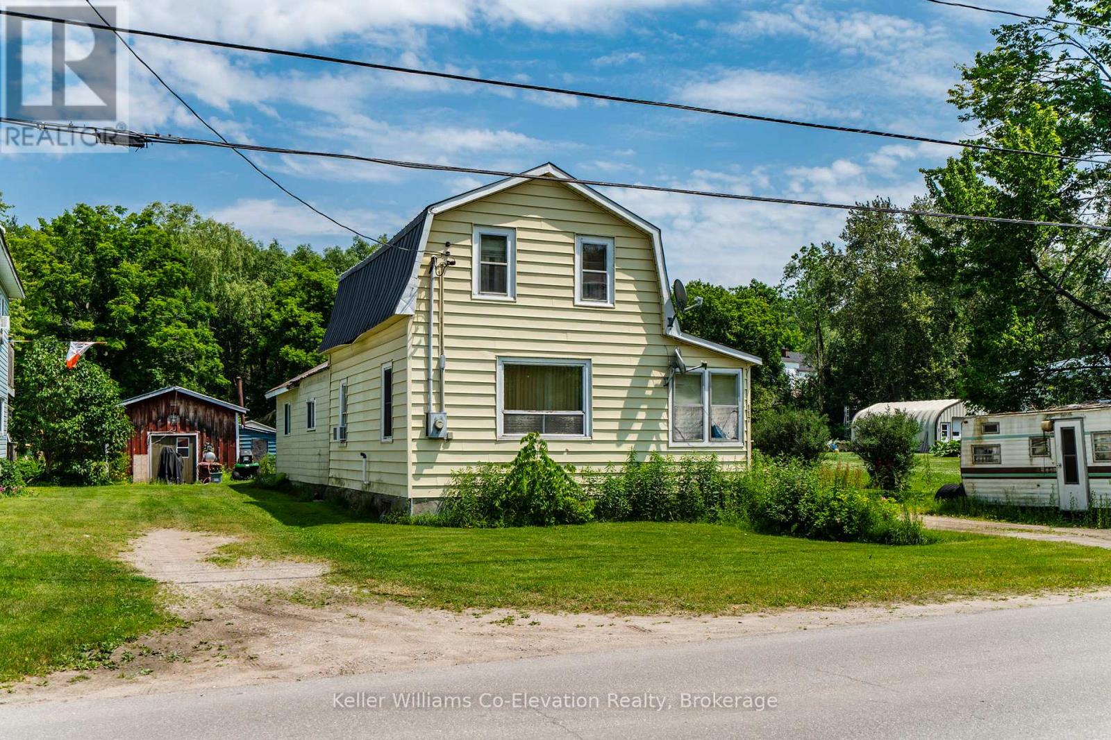 117 Fox St, Penetanguishene, ON L9M 1E2