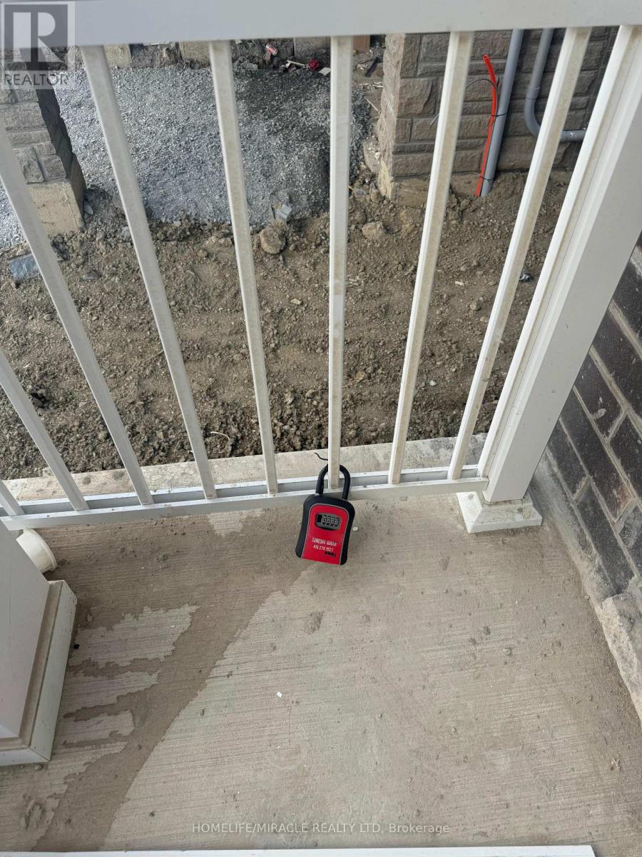 151 Seguin St Blk B-1 St, Richmond Hill Oak Ridges, ON L4E 2Y9