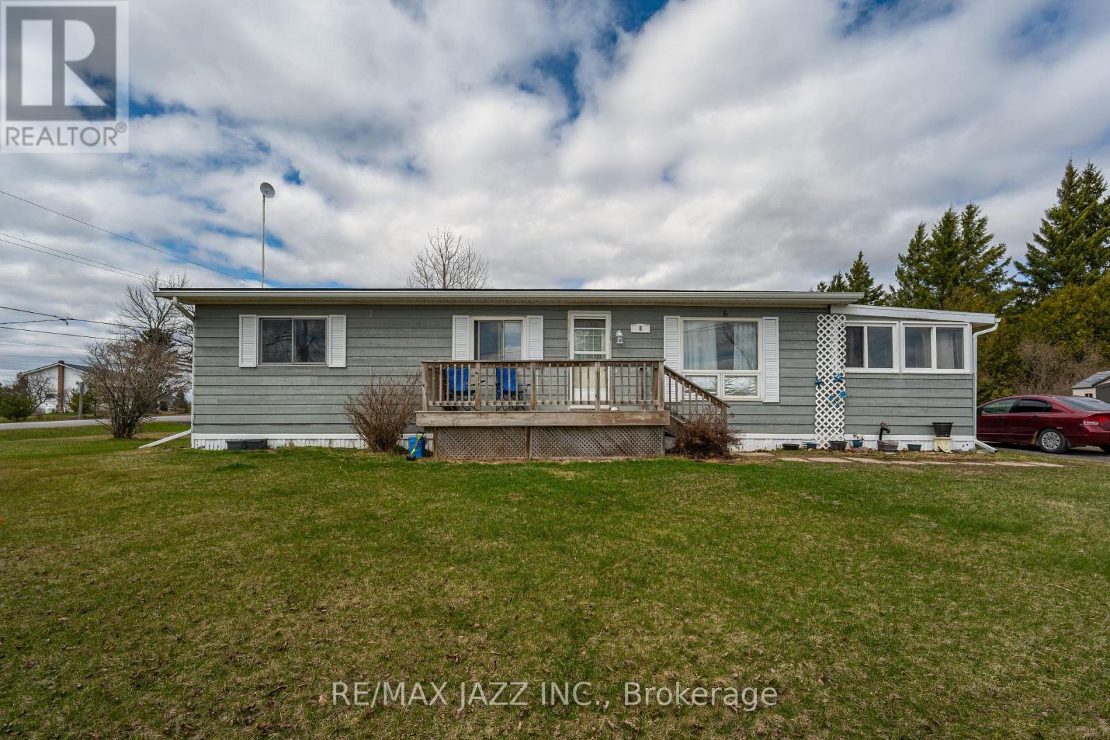 8 Almac Dr, Havelock-Belmont-Methuen, ON K0L 1Z0
