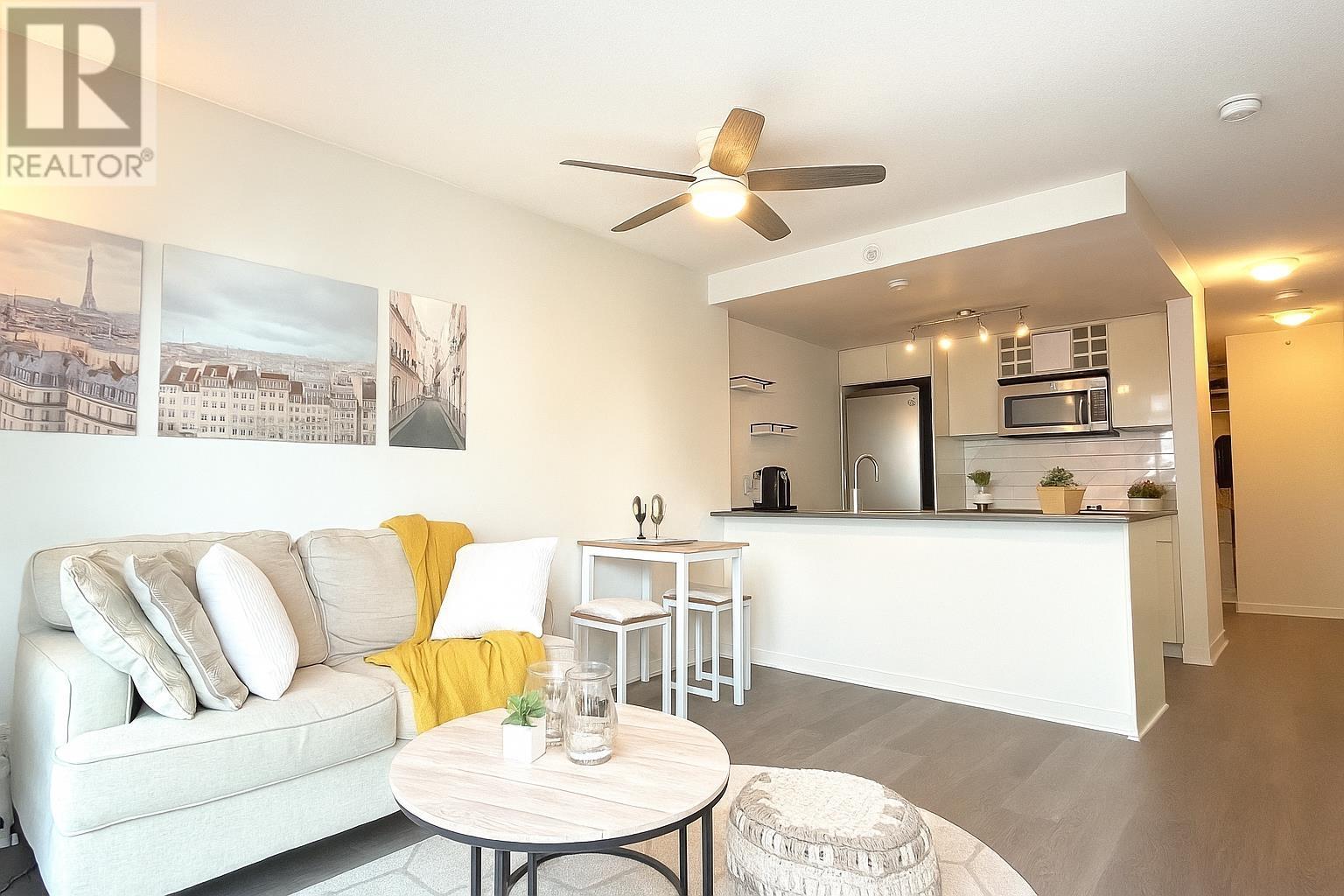 233 Robson Street Unit 1801, Vancouver, BC V6B 0E8