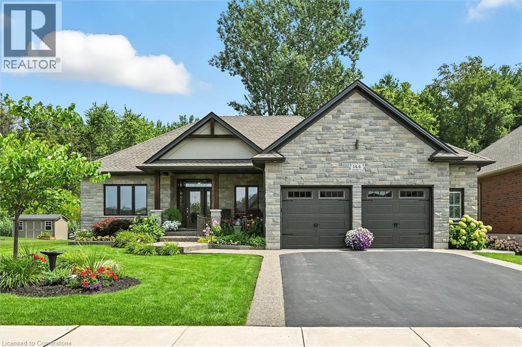 144 Newport Ln, Port Dover, ON N0A 1N7