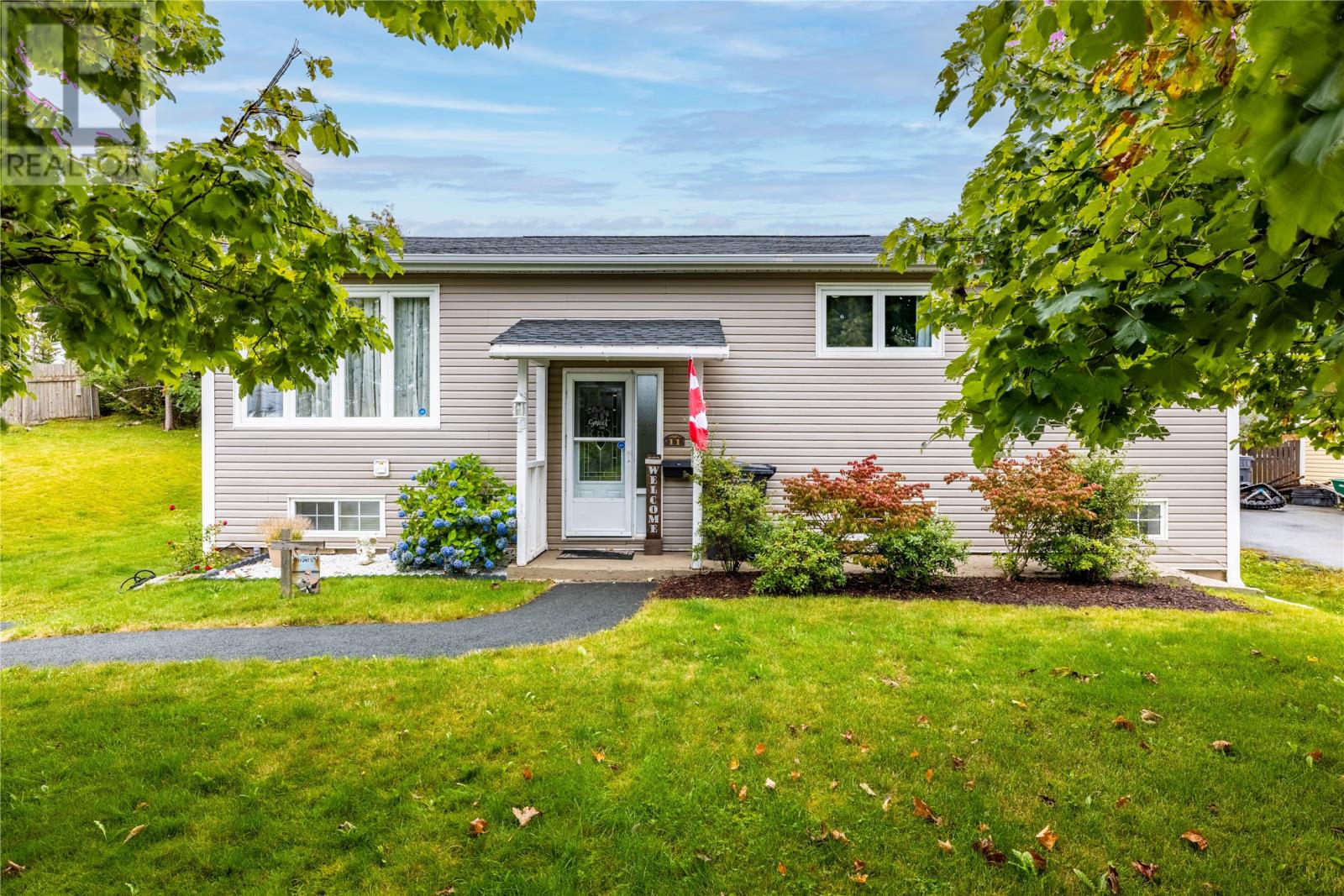 11 Irving Dr, Paradise, NL A1L 1R9