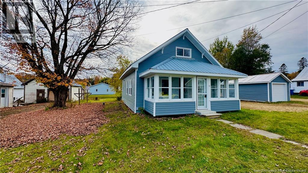 13 Ochard St, Canterbury, NB E3M 2S7