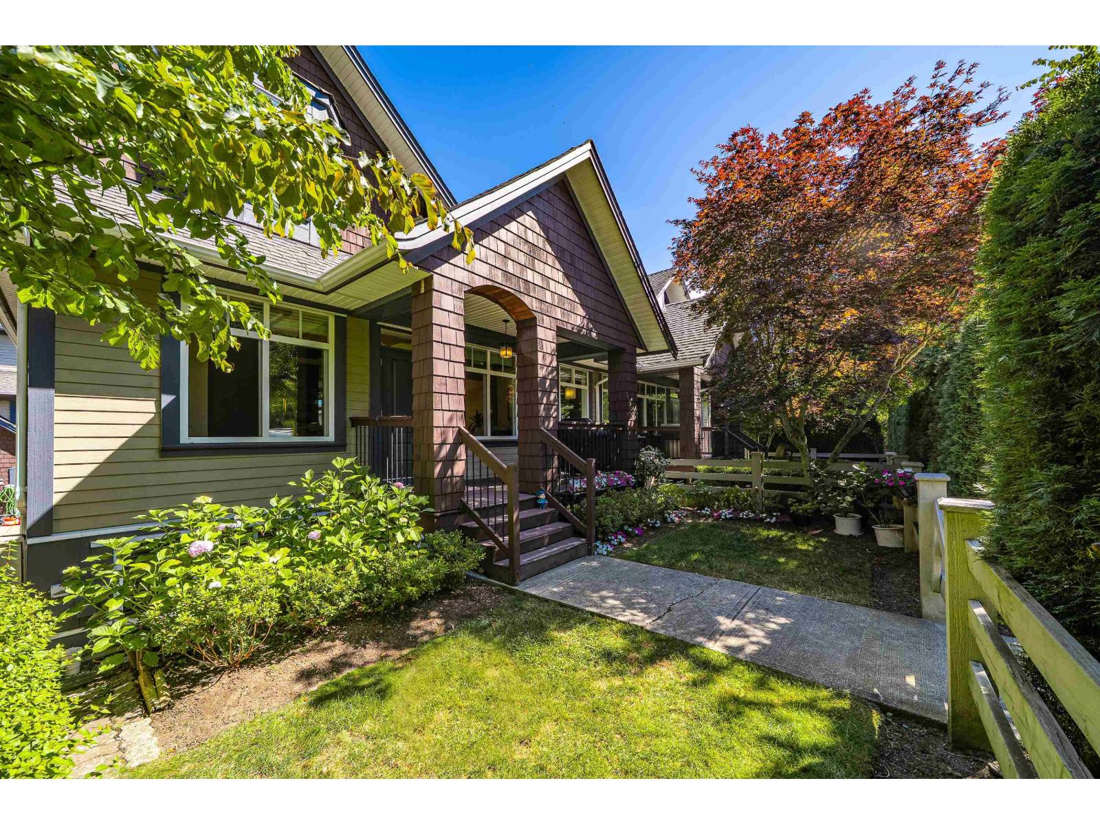 15977 26 Avenue Unit 8, Surrey, BC V3Z 2W7