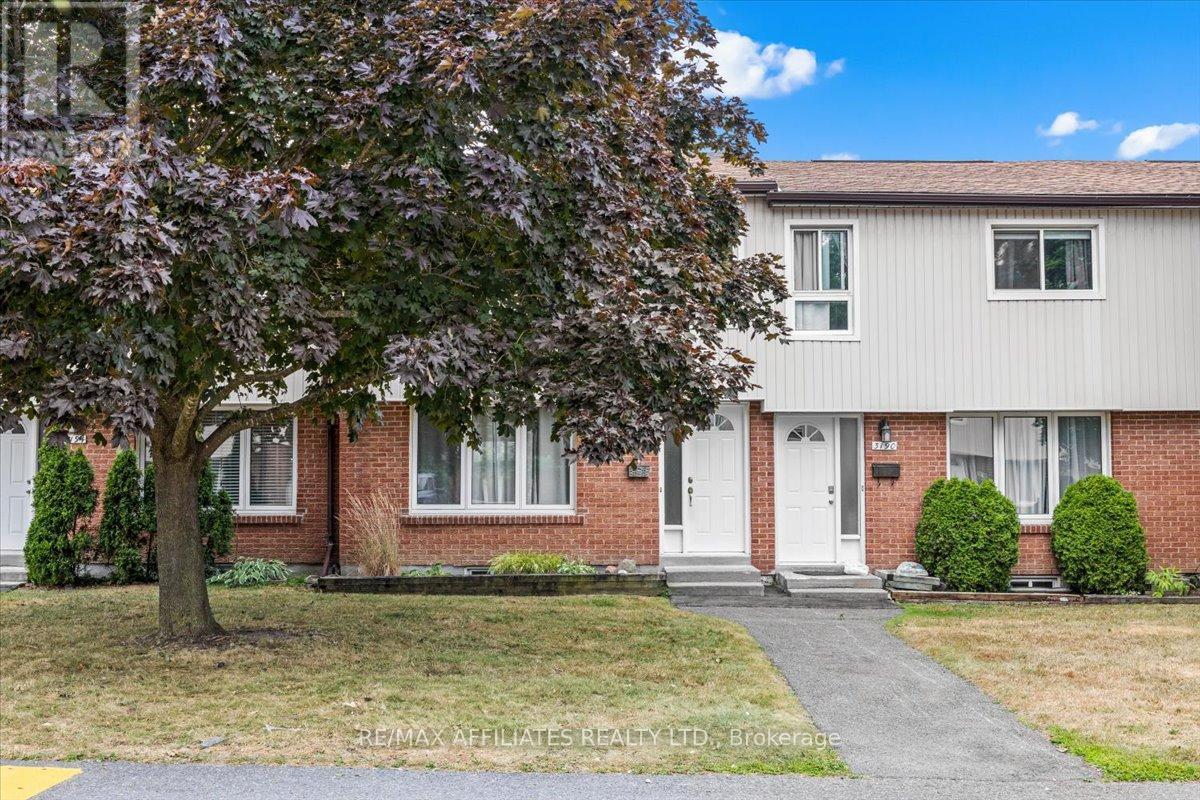 3192 Bannon Way, Ottawa, ON K1T 1T2