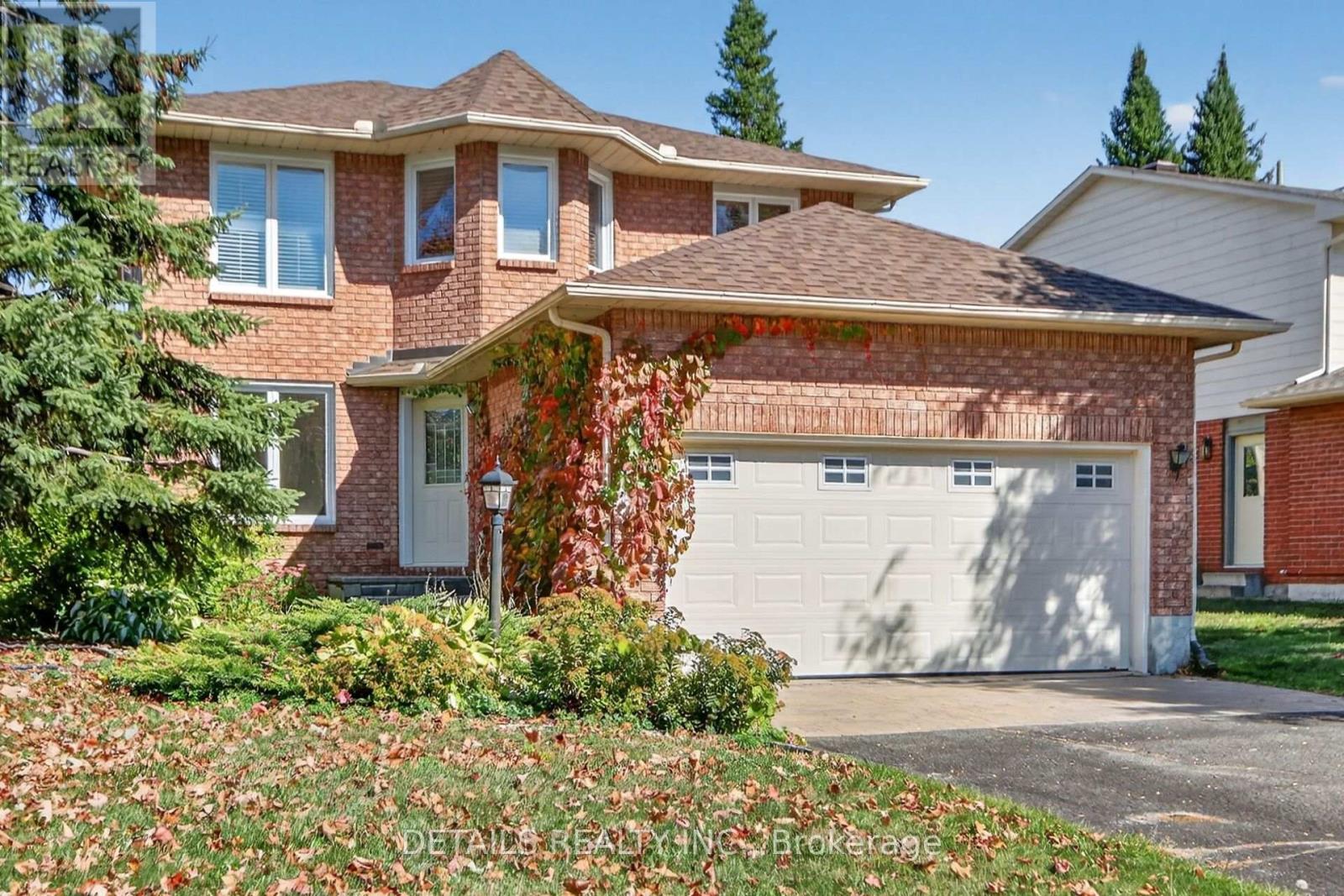 234 Walden Dr, Ottawa, ON K2K 2M3