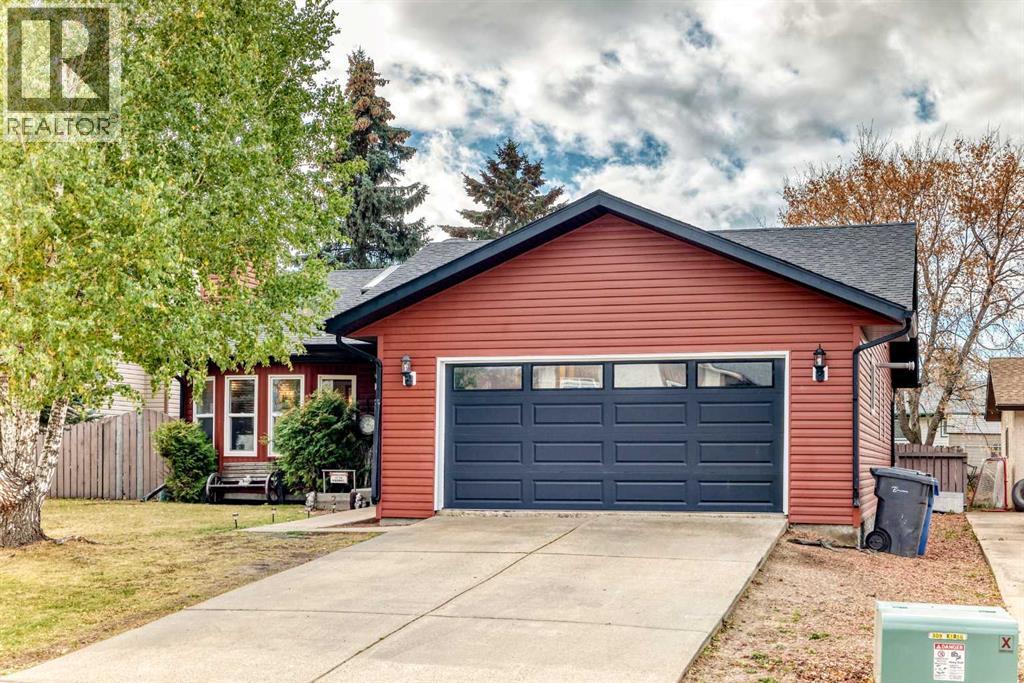 56 Avenue Unit 5223, Eckville, AB T0M 0X0