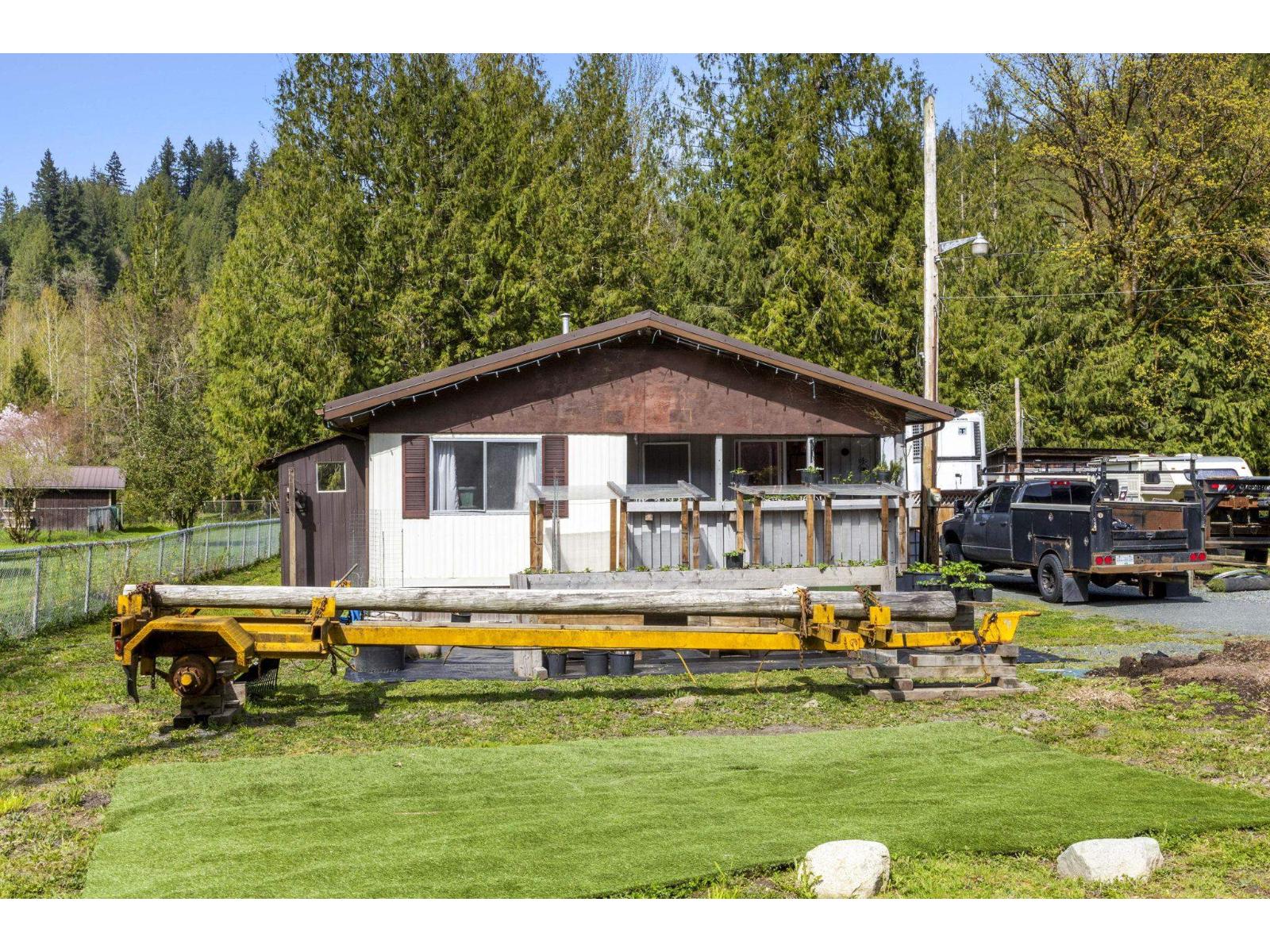 49187 Bell Acres Roadchilliwack River Vly, Chilliwack, BC V4Z 1C1