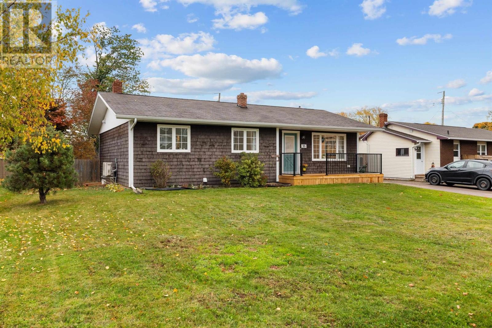 35 Northridge Pkwy, Charlottetown, PE C1C 1A2