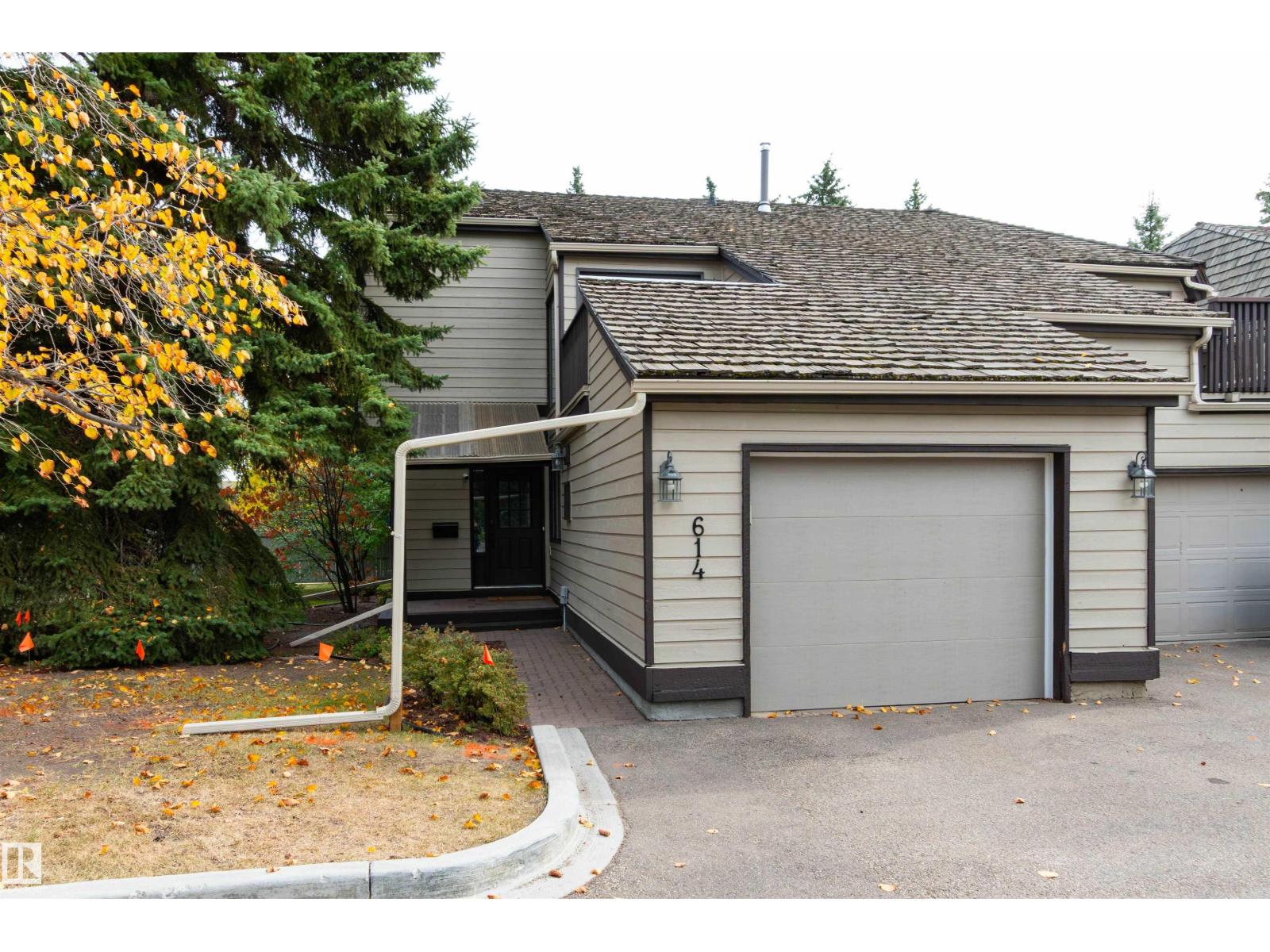 614 Woodbridge Way, Sherwood Park, AB T8A 4E4