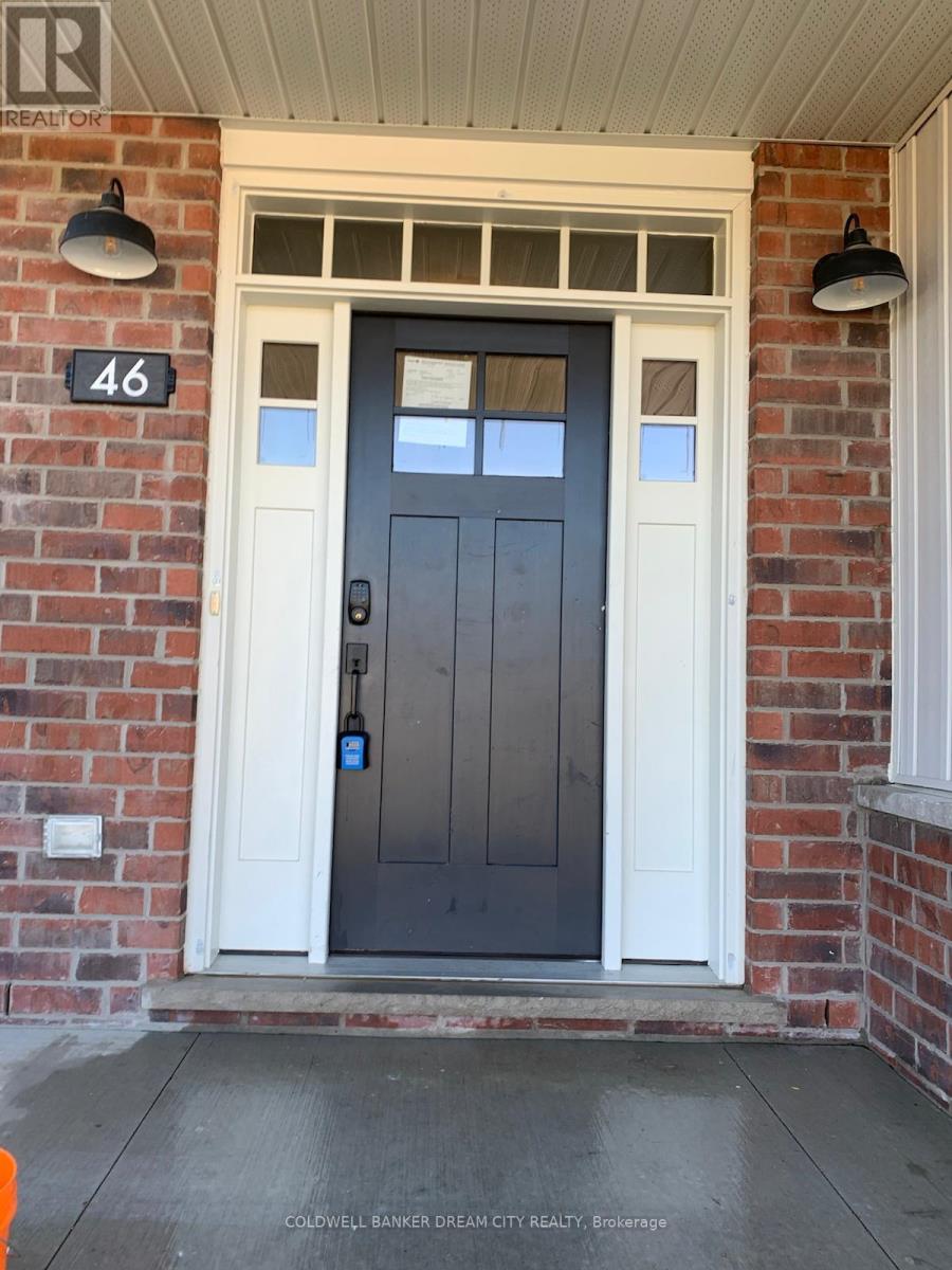 46 Curren Cres, Tillsonburg, ON N4G 0J3