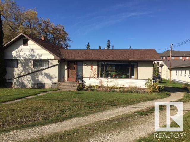 4907 4911 47th Ave, Stony Plain, AB T7Z 1L7