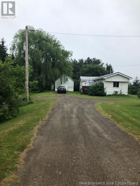 2756 Salisbury Rd, Boundary Creek, NB E1G 4N1