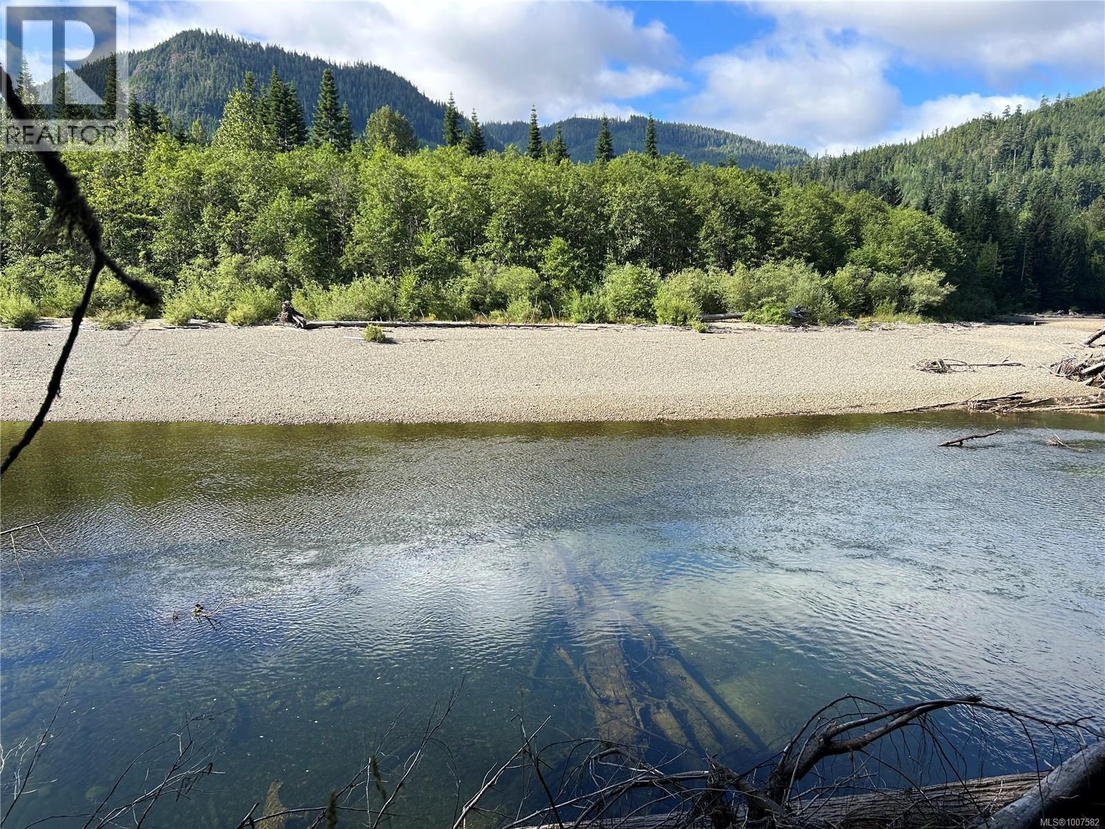 1845 Stowe Creek Rd, Sayward, BC V0P 1R0
